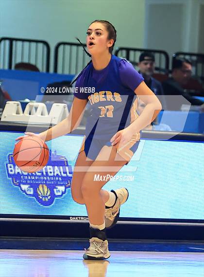 Thumbnail 3 in Hamilton vs North Salem (NYSPHSAA Section 1 Class C Semifinal) photogallery.
