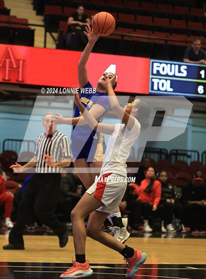 Thumbnail 1 in Hamilton vs North Salem (NYSPHSAA Section 1 Class C Semifinal) photogallery.