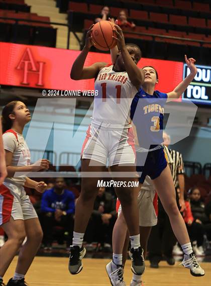 Thumbnail 3 in Hamilton vs North Salem (NYSPHSAA Section 1 Class C Semifinal) photogallery.