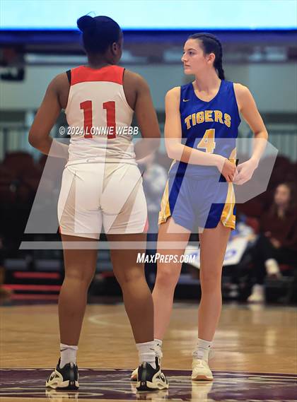 Thumbnail 2 in Hamilton vs North Salem (NYSPHSAA Section 1 Class C Semifinal) photogallery.