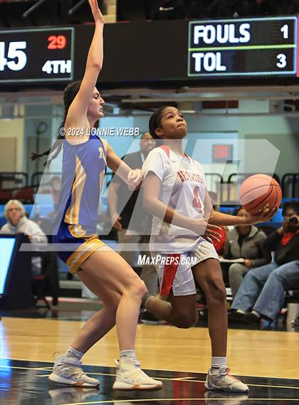 Thumbnail 3 in Hamilton vs North Salem (NYSPHSAA Section 1 Class C Semifinal) photogallery.