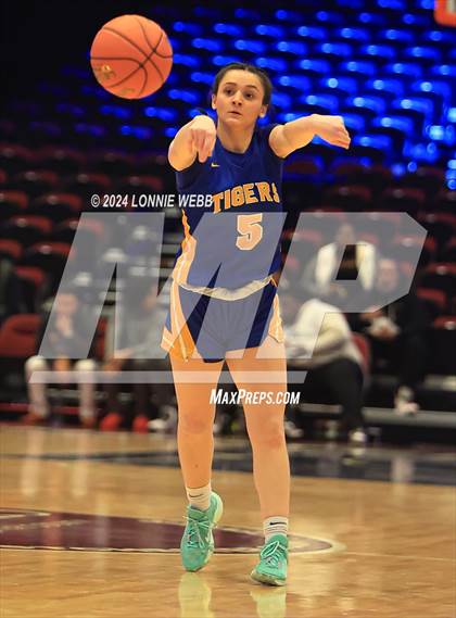 Thumbnail 2 in Hamilton vs North Salem (NYSPHSAA Section 1 Class C Semifinal) photogallery.