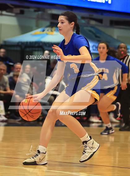 Thumbnail 3 in Hamilton vs North Salem (NYSPHSAA Section 1 Class C Semifinal) photogallery.