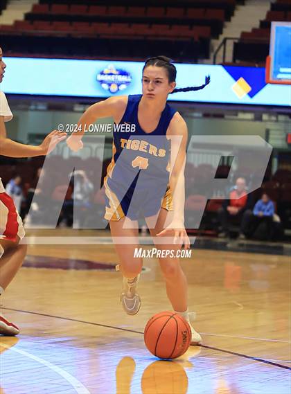 Thumbnail 3 in Hamilton vs North Salem (NYSPHSAA Section 1 Class C Semifinal) photogallery.