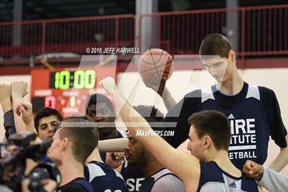 Thumbnail 1 in SPIRE Institute's 7-foot-7 Robert Bobroczky photogallery.