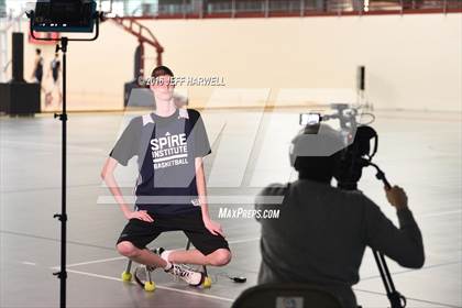 Thumbnail 1 in SPIRE Institute's 7-foot-7 Robert Bobroczky photogallery.