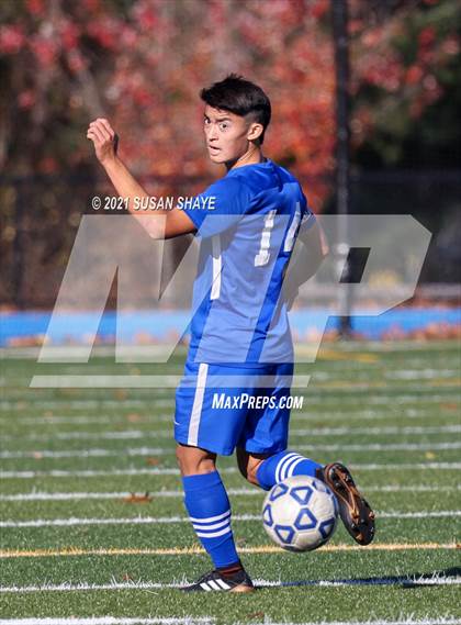 Thumbnail 2 in Mount Greylock Regional @ Bromfield (MIAA Division 5 Quarterfinal) photogallery.
