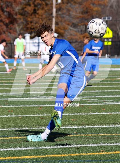 Thumbnail 1 in Mount Greylock Regional @ Bromfield (MIAA Division 5 Quarterfinal) photogallery.