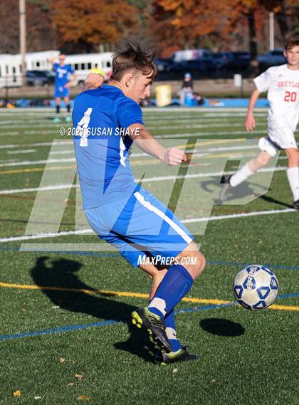Thumbnail 3 in Mount Greylock Regional @ Bromfield (MIAA Division 5 Quarterfinal) photogallery.