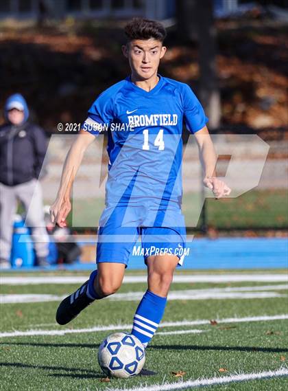 Thumbnail 2 in Mount Greylock Regional @ Bromfield (MIAA Division 5 Quarterfinal) photogallery.
