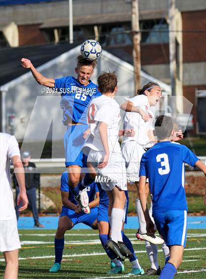 Thumbnail 1 in Mount Greylock Regional @ Bromfield (MIAA Division 5 Quarterfinal) photogallery.