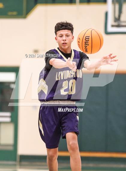 Thumbnail 3 in Livingston @ Sonora photogallery.