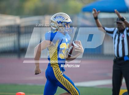 Thumbnail 3 in Sweetwater @ San Pasqual photogallery.