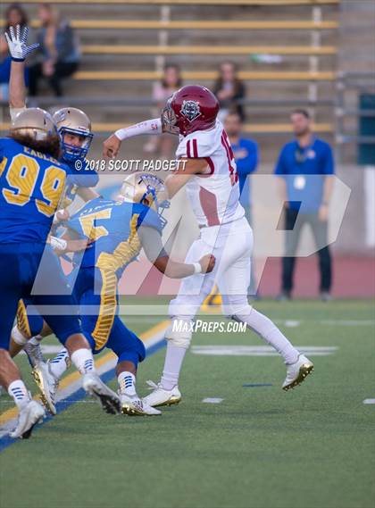 Thumbnail 1 in Sweetwater @ San Pasqual photogallery.