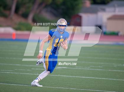 Thumbnail 1 in Sweetwater @ San Pasqual photogallery.