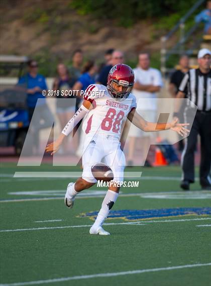 Thumbnail 2 in Sweetwater @ San Pasqual photogallery.