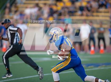 Thumbnail 2 in Sweetwater @ San Pasqual photogallery.