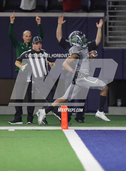 Thumbnail 3 in Rockwall vs. Prosper (UIL 6A Region II Quarterfinal Playoff) photogallery.