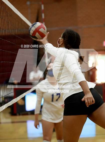 Thumbnail 2 in Mesquite @ Salpointe Catholic photogallery.