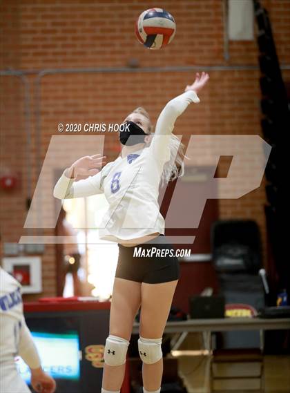 Thumbnail 2 in Mesquite @ Salpointe Catholic photogallery.