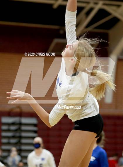 Thumbnail 2 in Mesquite @ Salpointe Catholic photogallery.