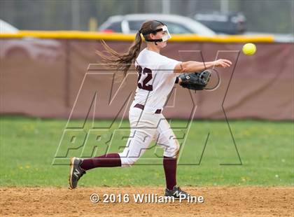 Thumbnail 3 in Pine Plains @ Kingston photogallery.