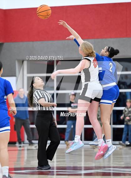 Thumbnail 1 in Encinal @ Woodland Christian (CIF State D5 NorCal Final) photogallery.