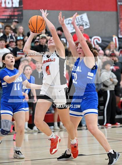 Thumbnail 1 in Encinal @ Woodland Christian (CIF State D5 NorCal Final) photogallery.