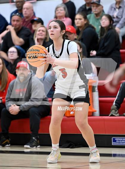 Thumbnail 2 in Encinal @ Woodland Christian (CIF State D5 NorCal Final) photogallery.
