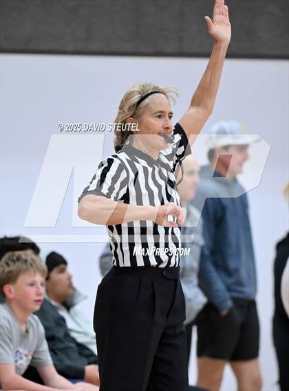 Thumbnail 1 in Encinal @ Woodland Christian (CIF State D5 NorCal Final) photogallery.