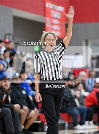 Thumbnail 1 in Encinal @ Woodland Christian (CIF State D5 NorCal Final) photogallery.