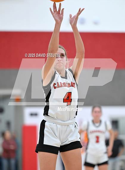 Thumbnail 1 in Encinal @ Woodland Christian (CIF State D5 NorCal Final) photogallery.