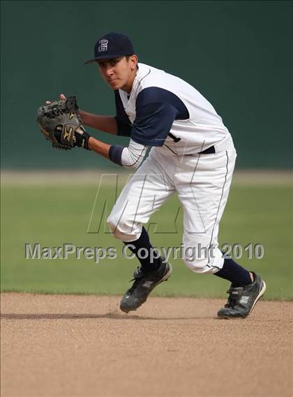 Thumbnail 3 in Pleasant Grove vs. North (Fresno Easter Classic) photogallery.