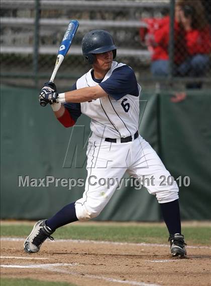Thumbnail 3 in Pleasant Grove vs. North (Fresno Easter Classic) photogallery.
