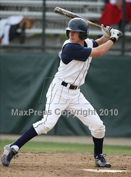 Thumbnail 3 in Pleasant Grove vs. North (Fresno Easter Classic) photogallery.