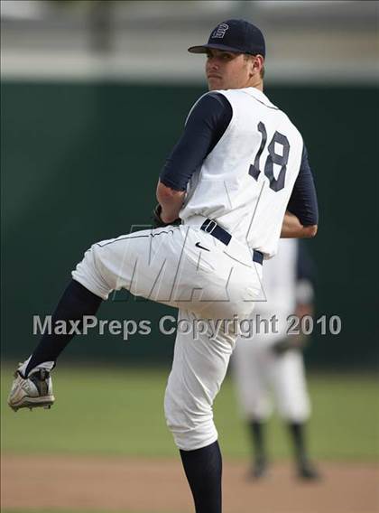 Thumbnail 1 in Pleasant Grove vs. North (Fresno Easter Classic) photogallery.
