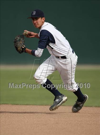 Thumbnail 1 in Pleasant Grove vs. North (Fresno Easter Classic) photogallery.