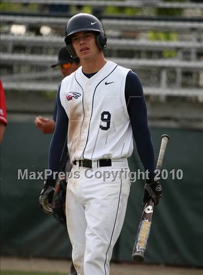Thumbnail 2 in Pleasant Grove vs. North (Fresno Easter Classic) photogallery.