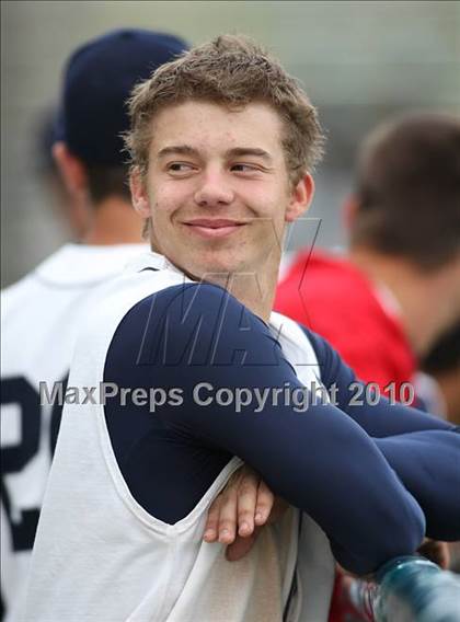 Thumbnail 2 in Pleasant Grove vs. North (Fresno Easter Classic) photogallery.