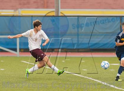 Thumbnail 2 in Mendon vs. Jericho (NYSPHSAA Class A Final) photogallery.