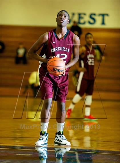Thumbnail 2 in Corcoran vs Ithaca photogallery.