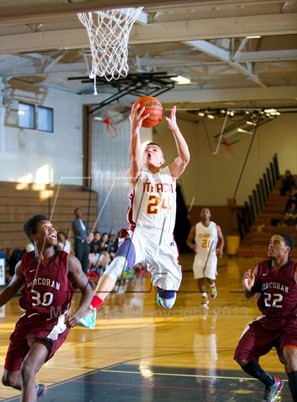 Thumbnail 2 in Corcoran vs Ithaca photogallery.