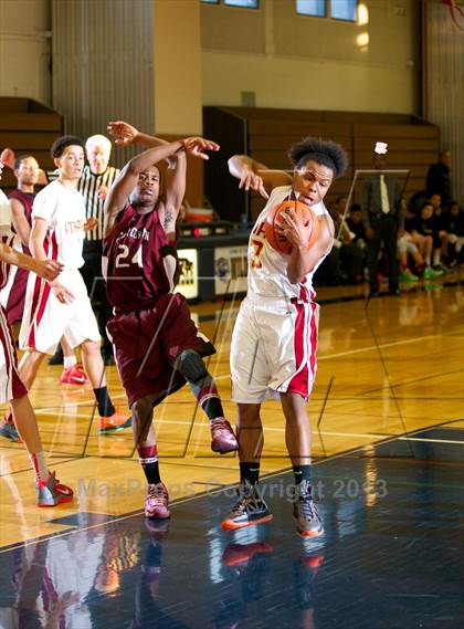 Thumbnail 3 in Corcoran vs Ithaca photogallery.