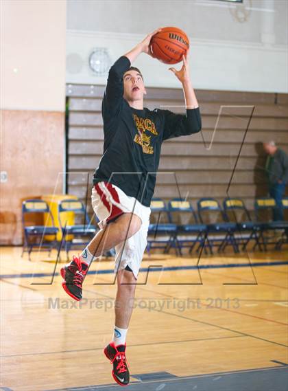 Thumbnail 2 in Corcoran vs Ithaca photogallery.