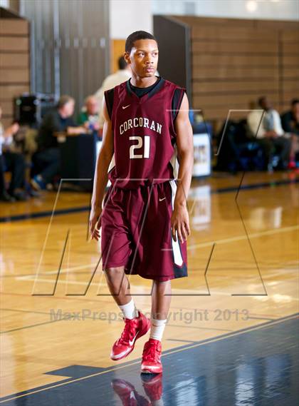 Thumbnail 3 in Corcoran vs Ithaca photogallery.
