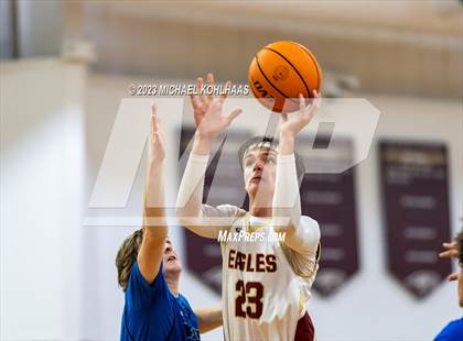 Thumbnail 3 in Interlachen @ Oak Hall photogallery.