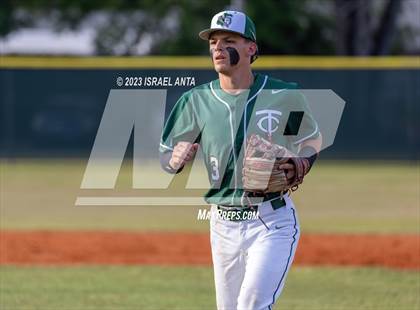 Thumbnail 3 in Carrollwood Day @ Tampa Catholic photogallery.
