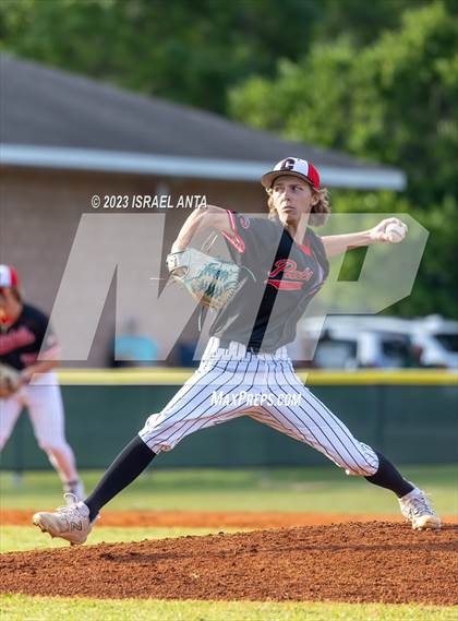 Thumbnail 2 in Carrollwood Day @ Tampa Catholic photogallery.