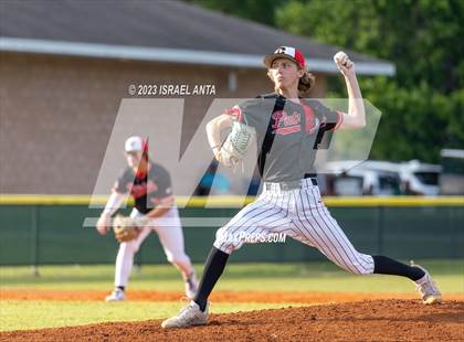 Thumbnail 3 in Carrollwood Day @ Tampa Catholic photogallery.