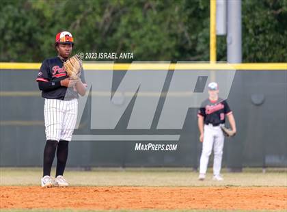 Thumbnail 3 in Carrollwood Day @ Tampa Catholic photogallery.
